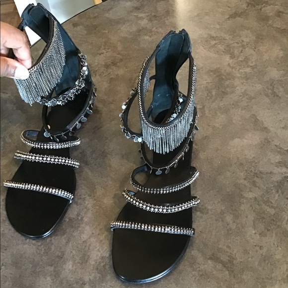 Black Vero Cuoio Sandals - Picture 7 of 11